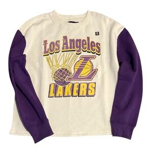 Junk Food NWT Los Angeles Lakers women’s crewneck